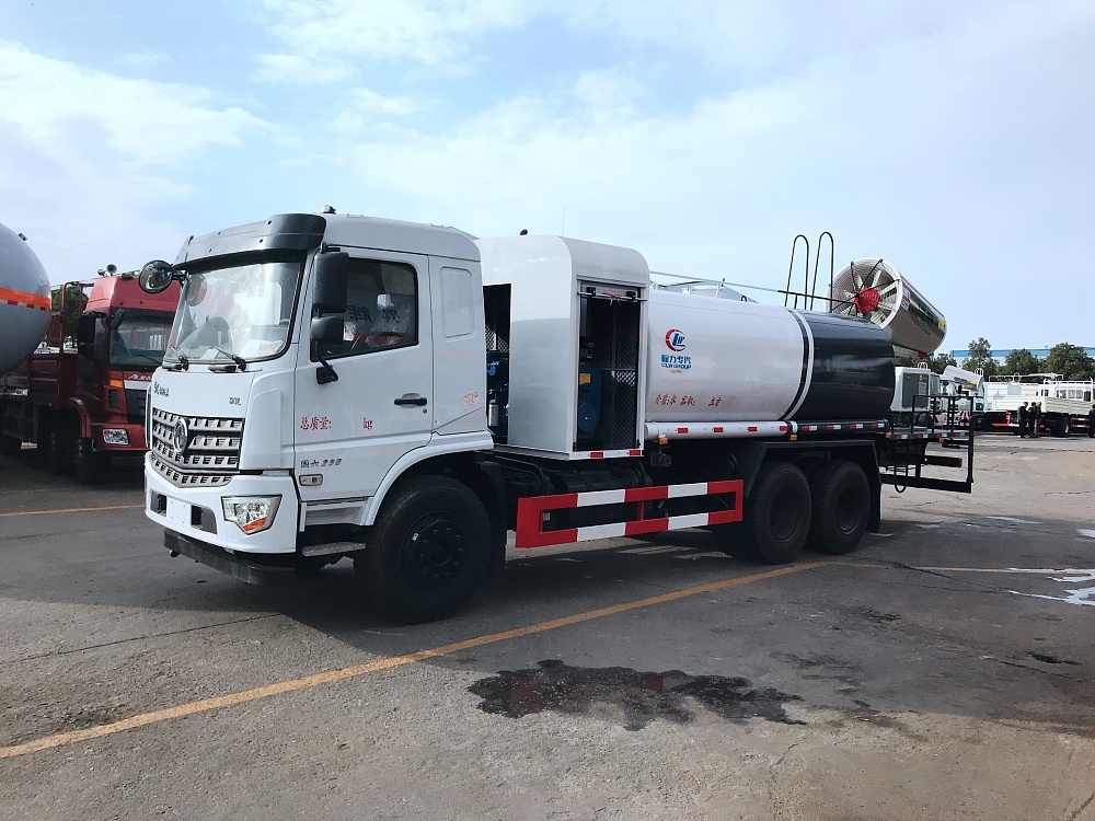 國六東風專底D3L 16立方后雙橋抑塵車