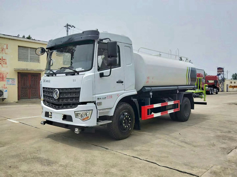 國六東風D3L 12立方灑水車