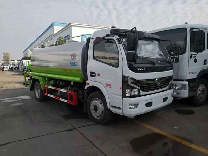 國六東風(fēng)凱普特五方灑水車