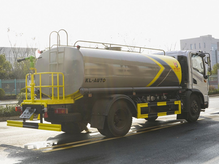 國六華神T3 10噸灑水車