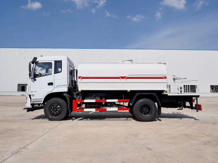 國六東風Q7 12噸灑水車_灑水車廠家